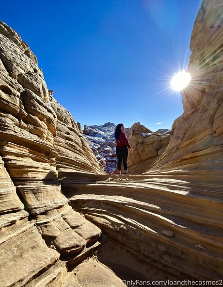 loandthecosmos2 erotic actress picture