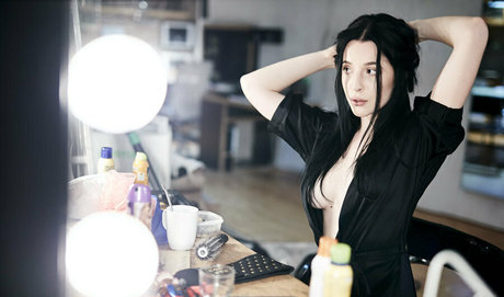 heyitsquinn adult actress photo