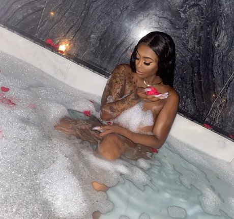 NonnieBaby star nice gallery