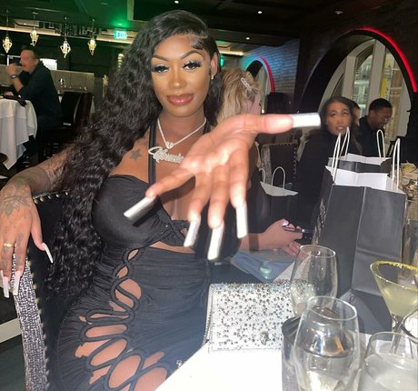 NonnieBaby nudes pornstar galleries