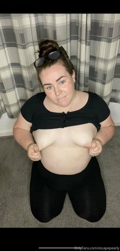 escapepearly star photo