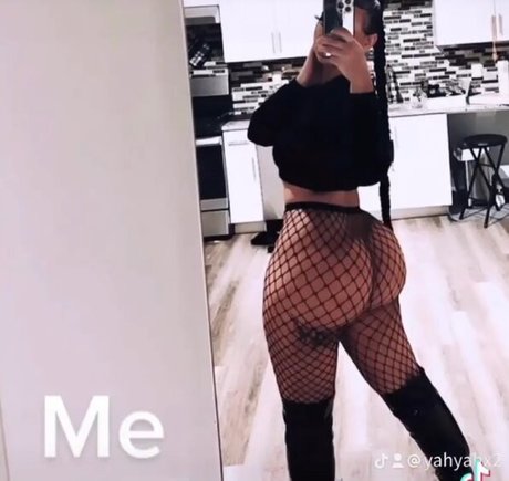 Teyah Stephens star sexy pic