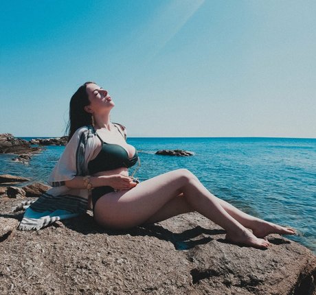 cabiriaxxx sexy pornstar pictures