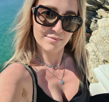 Ashley Campbell star naked photo