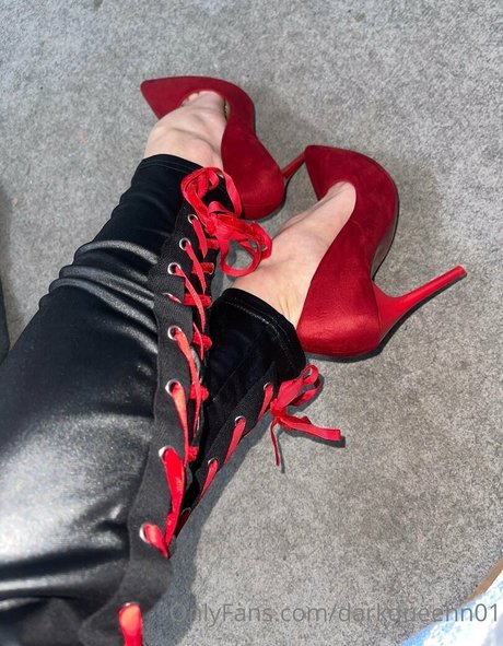 darkqueenn01 model adult pics