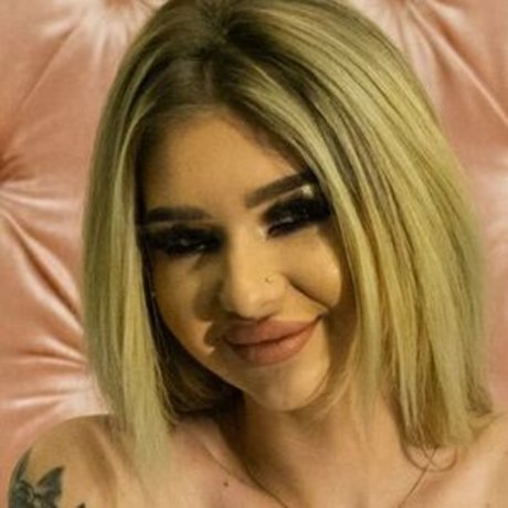 luxxxandraa art actress images