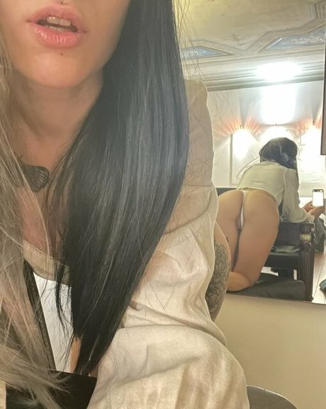 Baby Violent erotic pornstar img