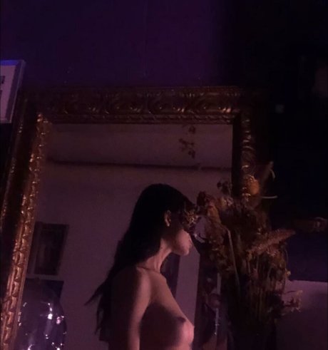 Silkpantiez adult model pics