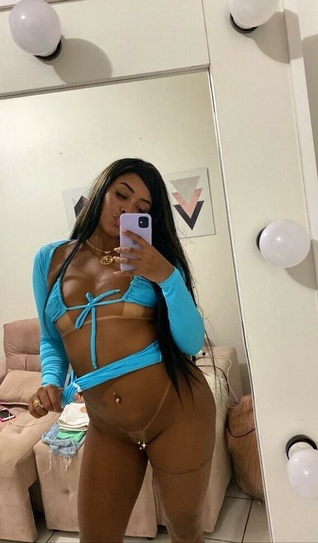 Cynthya Cybelle hot pornstar image