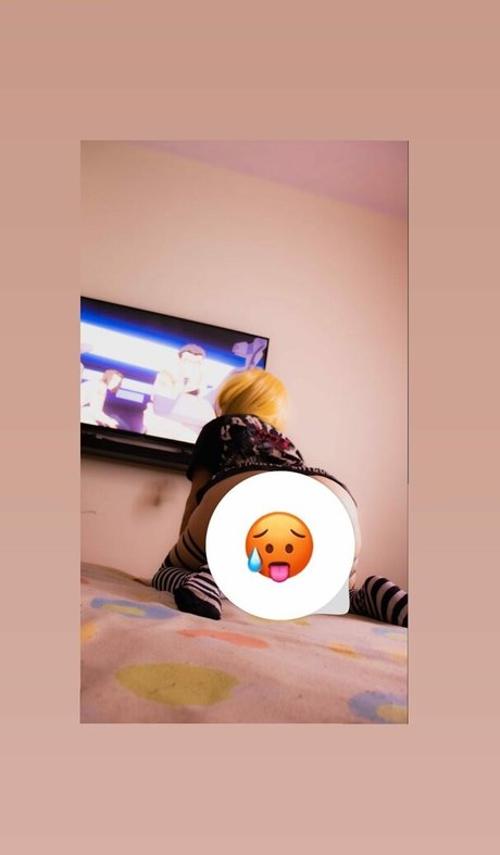 Hayanami model hd archive