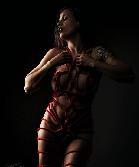 la phoenix ksu pornstar nude photo