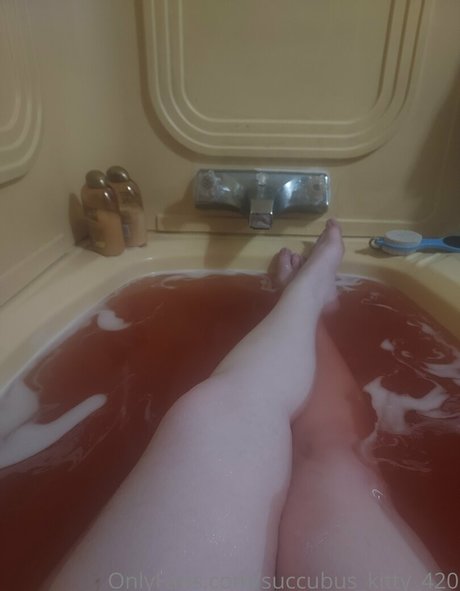 succubus kitty 420 model perfect image