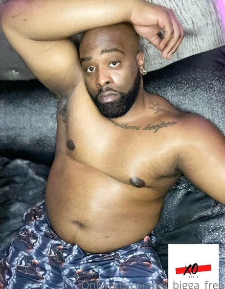 xo bigga free model naked img