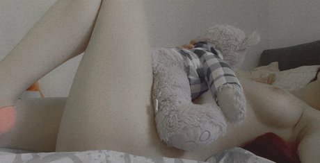 dumbbuni model exclusive pictures