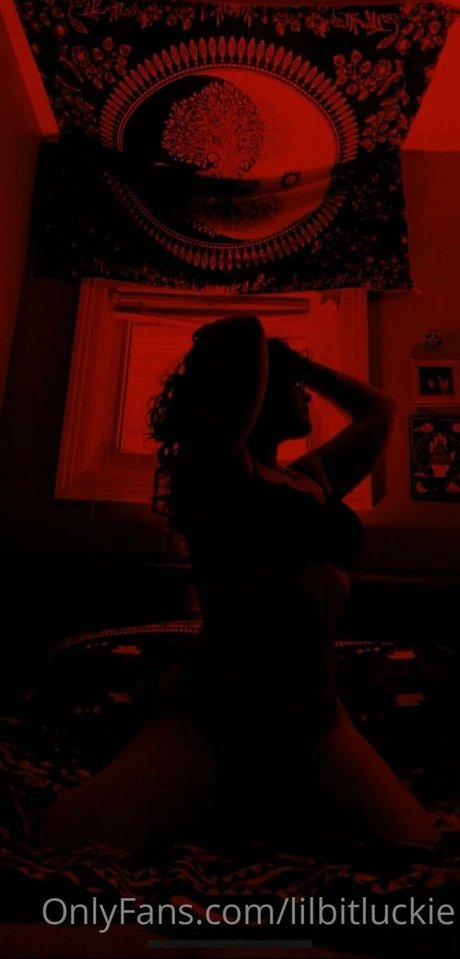 lilbitluckie adult star pic