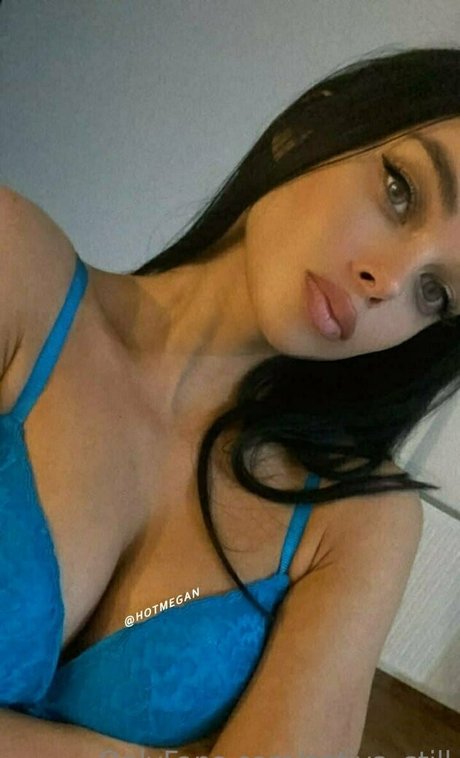 sativa still hot model pictures