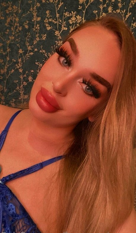 francescajames free pretty pornstar photo