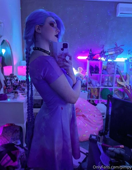 Pinipy xxx model pic