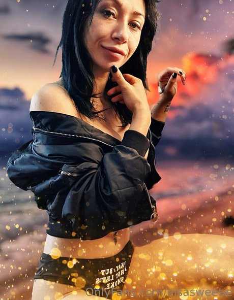 elsasweetie model erotic image