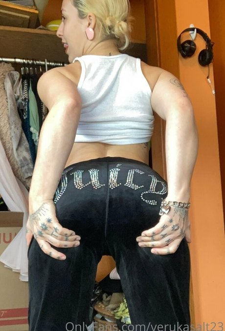 verukasalt23 erotic model archive