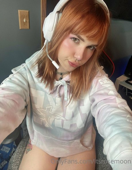 itsrosemoon pornstar best pic