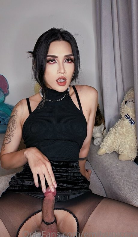 Emily Yunicorn pornstar beautiful gallery