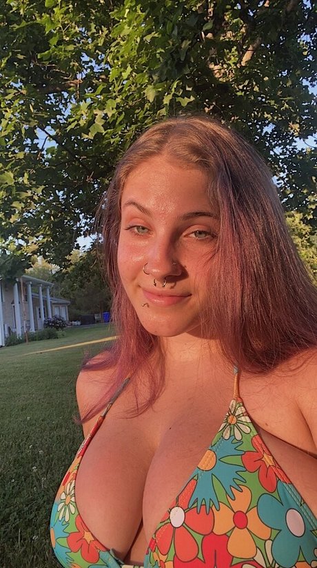 ggraciebabie erotic actress pic