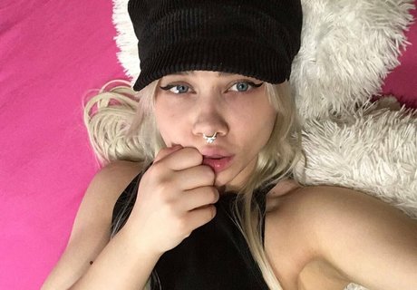 judyshine model beautiful pictures