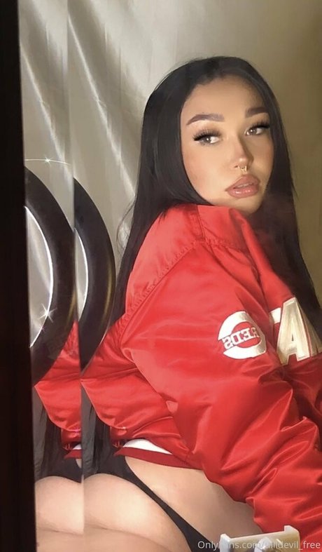 ulildevil free star photos