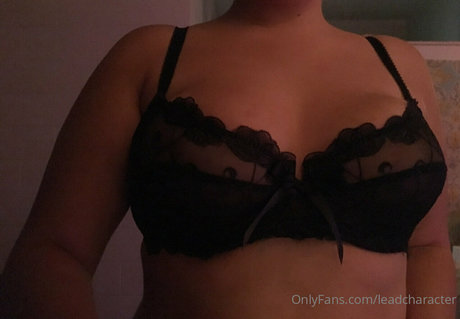 devilinprada99 nice model photos