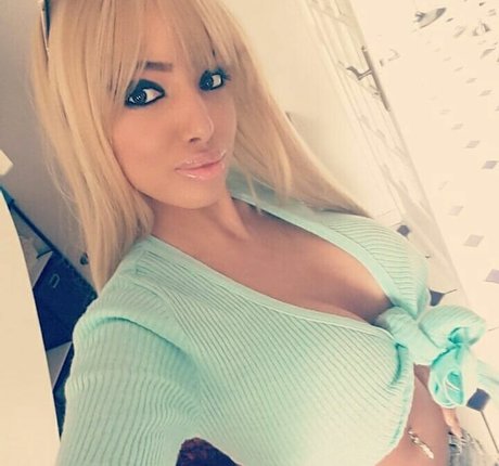 Atlanna pornstar hot image