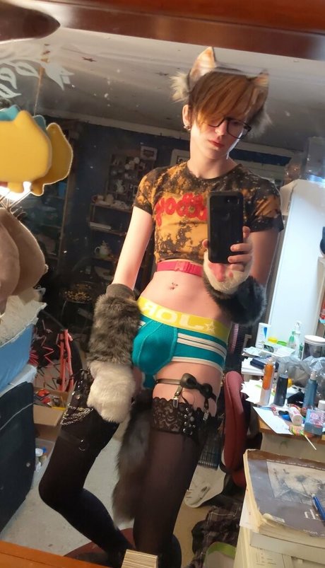 catgod x hot model img