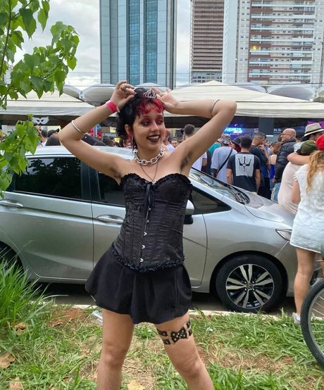 Aurwrayag erotic star images