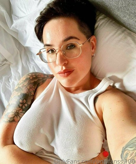 onlyfanss 100 model nude images