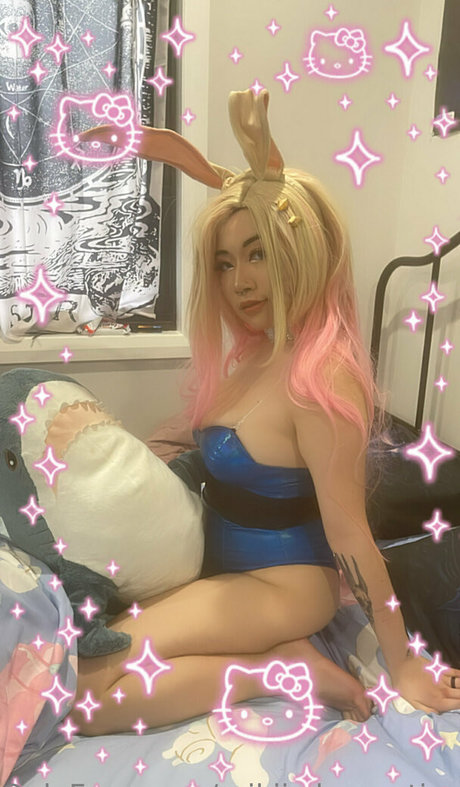 mikiisdamnation sex pornstar pic