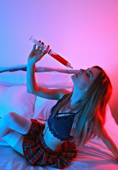 ninaluck nudes model images