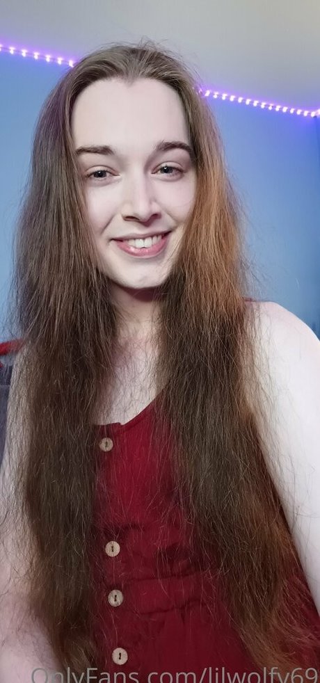 lilwolfy69 free model pic