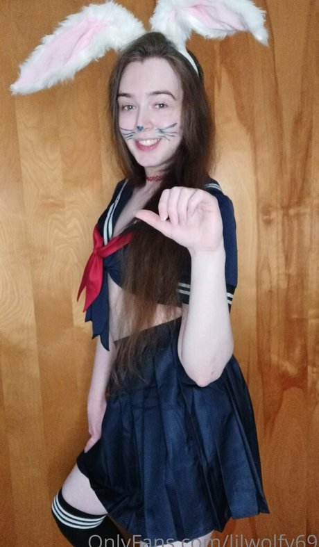 lilwolfy69 hot pornstar pic