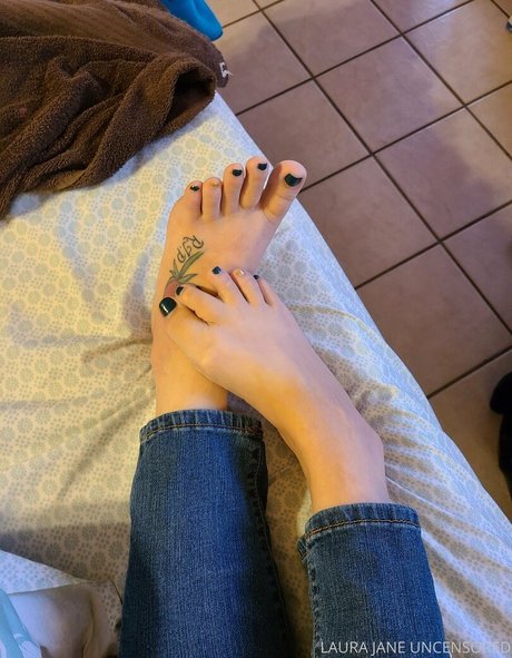 laurajaneuncensored pretty star galleries