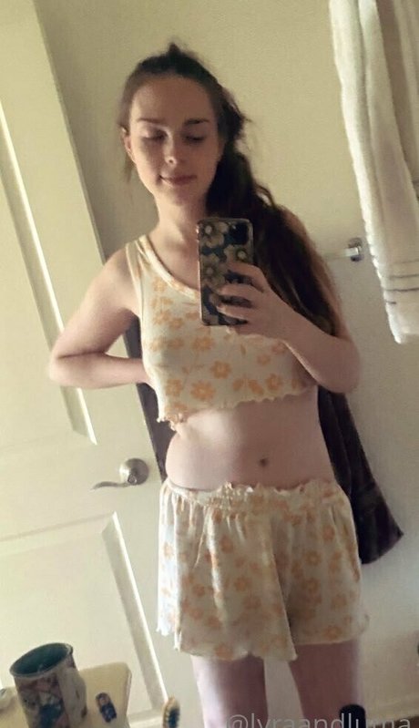 lyraandluma xxx pornstar image