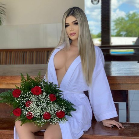 Vitoria Rocha2 adult star photo