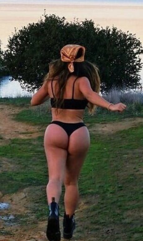 Kristina Ho pretty model archive