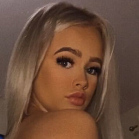 Molly Titterington star top pic