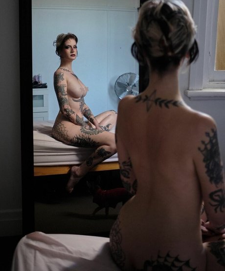 Sindyspurr free model archive