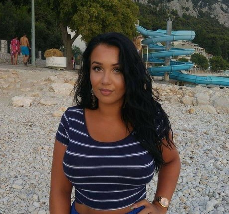 Emina Jahi xxx model gallery