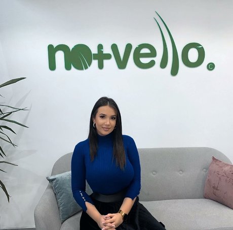 Emina Jahi star hd pics