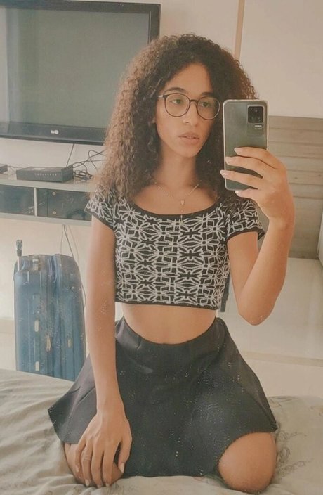 nagazaki model erotic photos