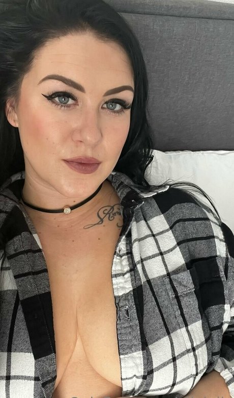 olivializ perfect pornstar pic