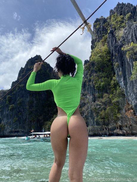 Demi Dollars beautiful actress archive