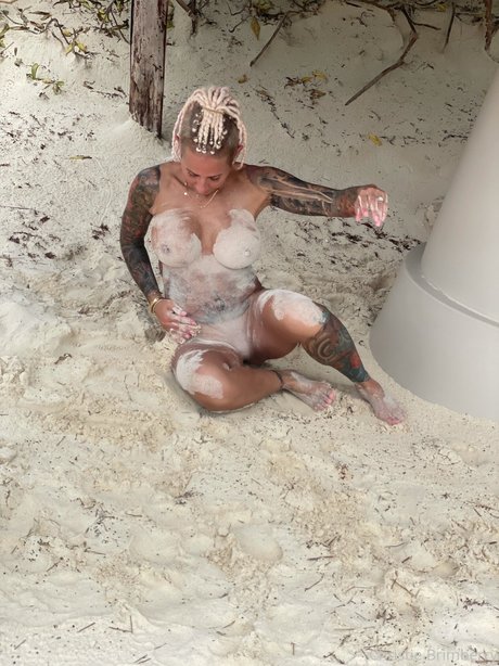 flat chested onlyfans hot nude pic